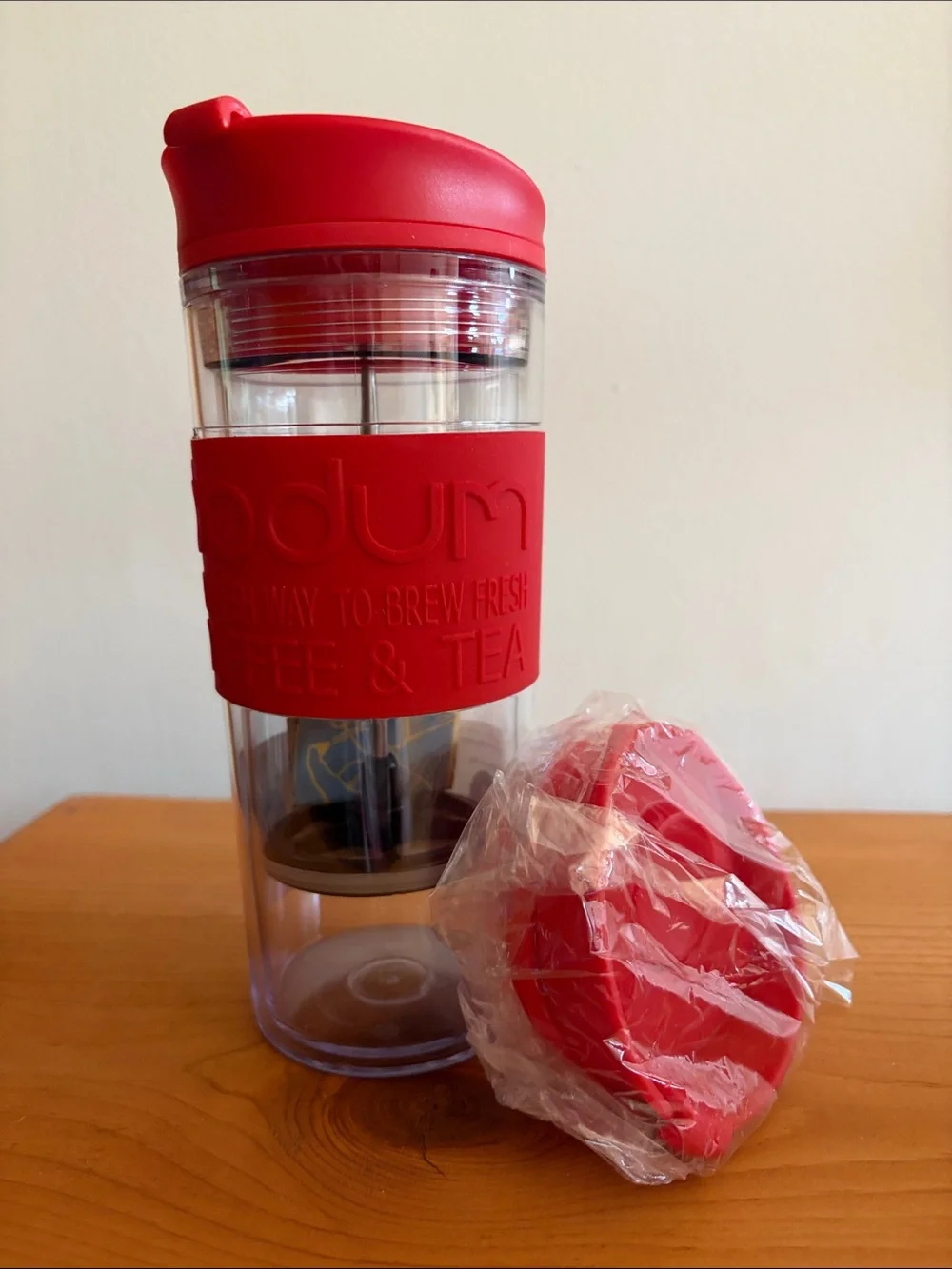 Bodum Red Travel Press Mug with Silicone Grip